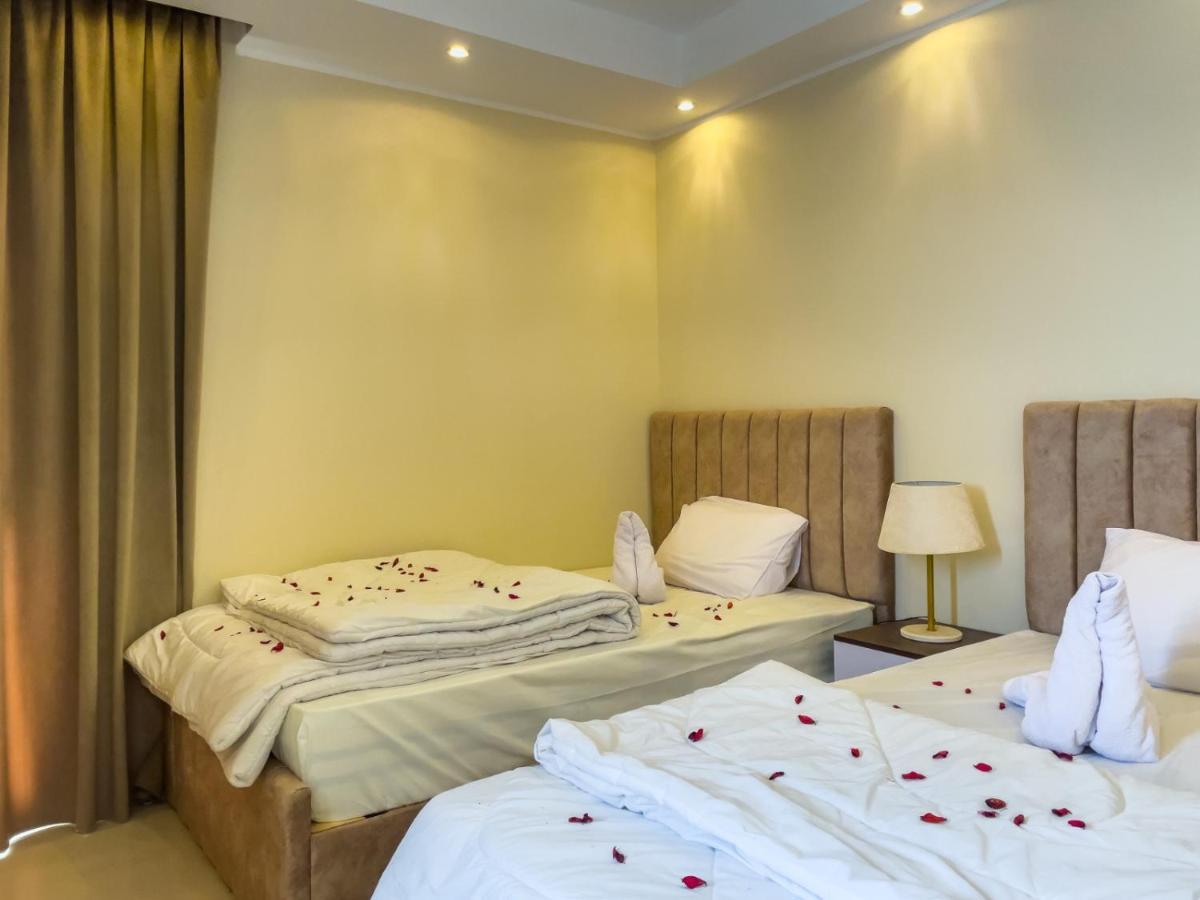 Jumeirah Pyramids View Inn Kafret el-Gabal Eksteriør bilde