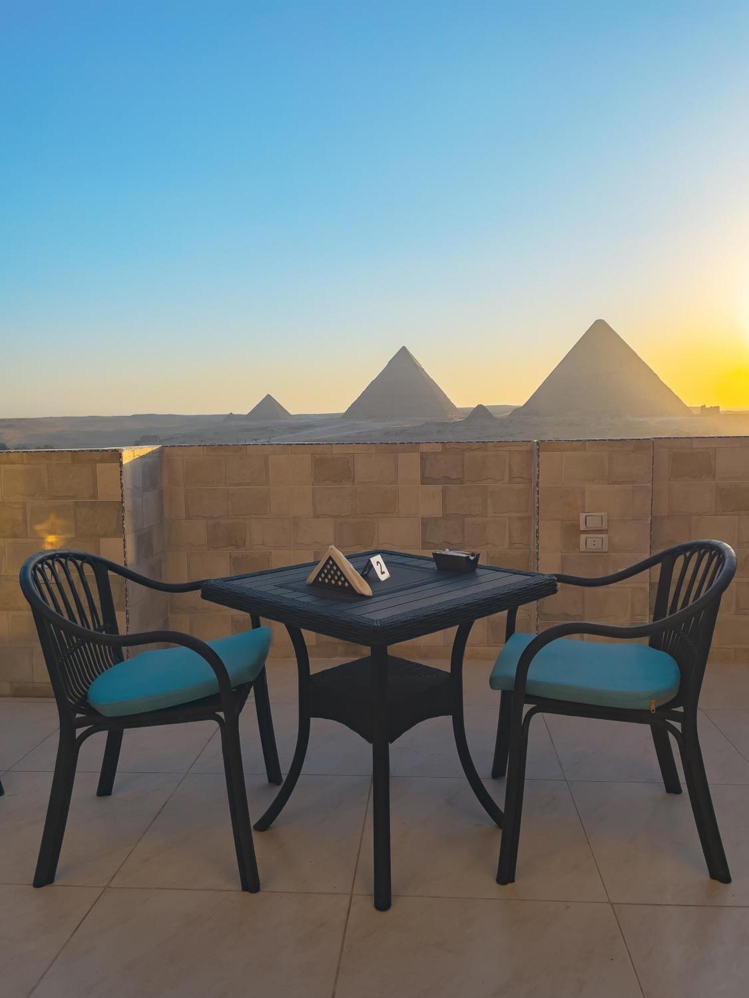 Jumeirah Pyramids View Inn Kafret el-Gabal Eksteriør bilde